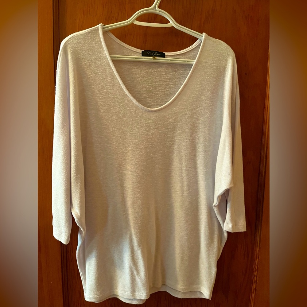 White 3/4 sleeve blouse
